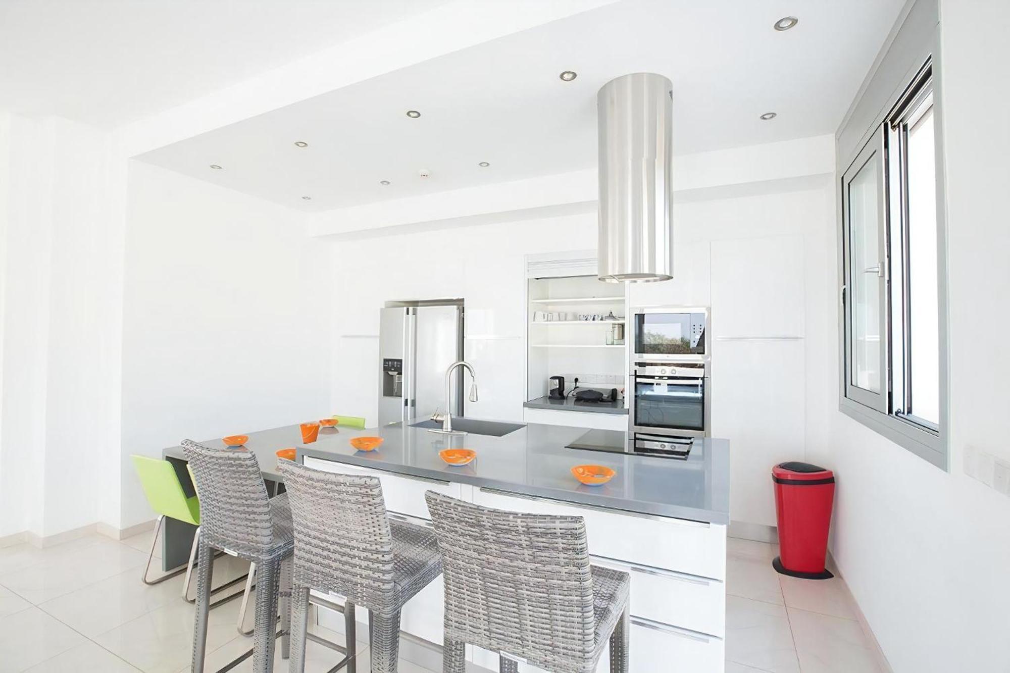Villa Protara Chrysos - Beautiful 5 Bedroom Protaras Villa - Walking Distance To Fig Tree Bay المظهر الخارجي الصورة
