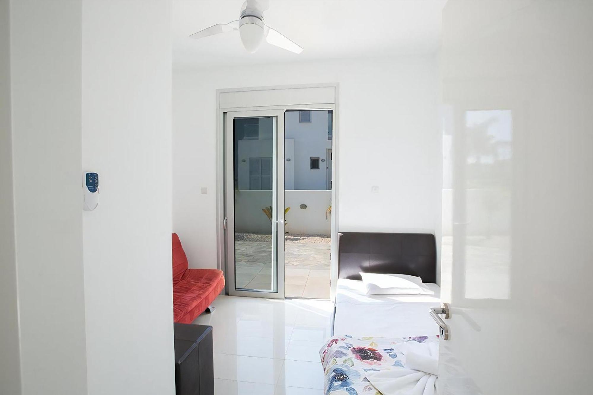 Villa Protara Chrysos - Beautiful 5 Bedroom Protaras Villa - Walking Distance To Fig Tree Bay المظهر الخارجي الصورة