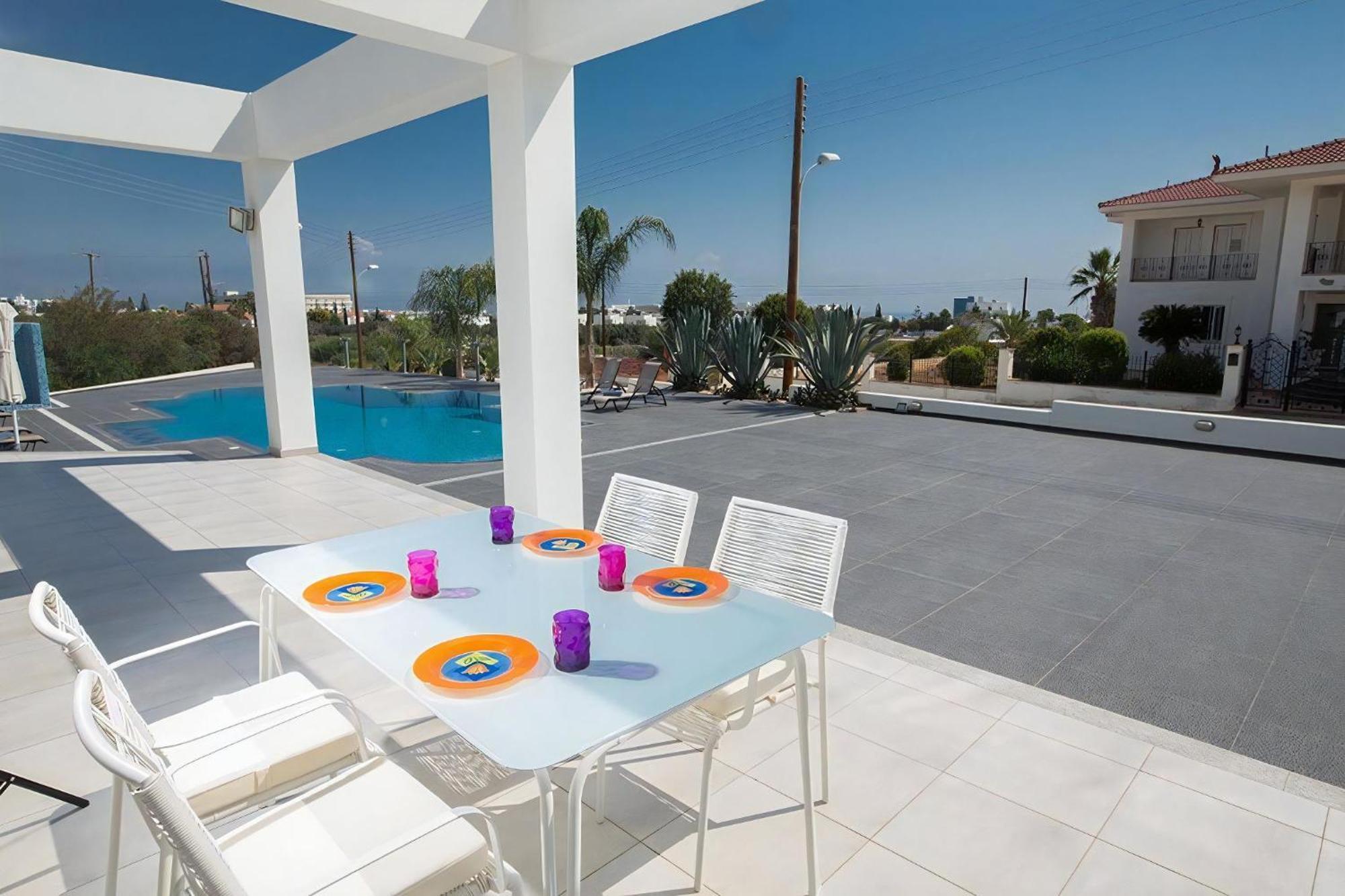Villa Protara Chrysos - Beautiful 5 Bedroom Protaras Villa - Walking Distance To Fig Tree Bay المظهر الخارجي الصورة